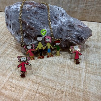 نیمست کودک خانواده کد424