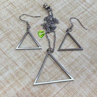 نیمست دخترانه مثلثی کد761