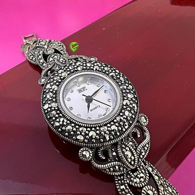 ساعت نقره شیک‌پهن کد1047
