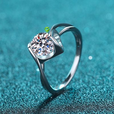 انگشتر نقره موزانایت کد2039