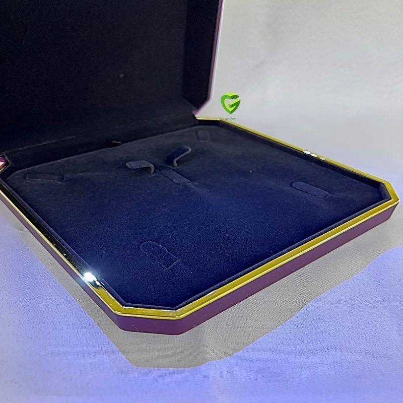 جعبه بنفش رنگ کد2260